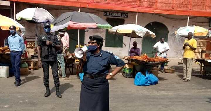Photo of Gambian Police Descend on Markets, Public Places to Enforce Social Distancing